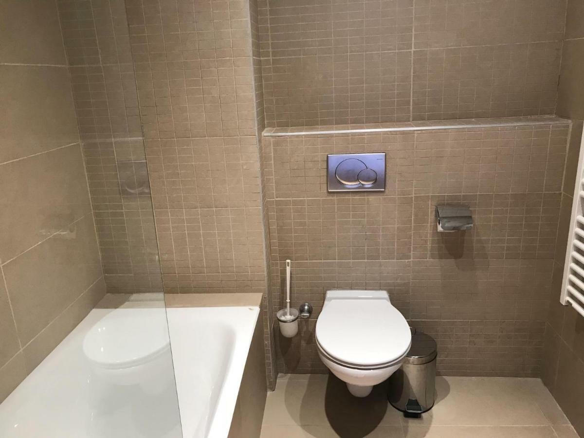 Sea View Central Apt Ithaki ラルナカ エクステリア 写真