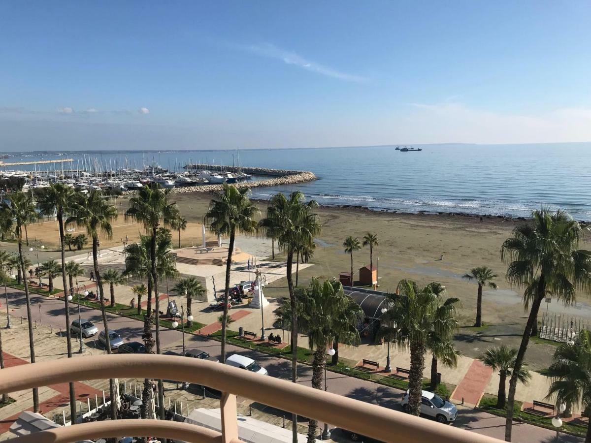 Sea View Central Apt Ithaki ラルナカ エクステリア 写真