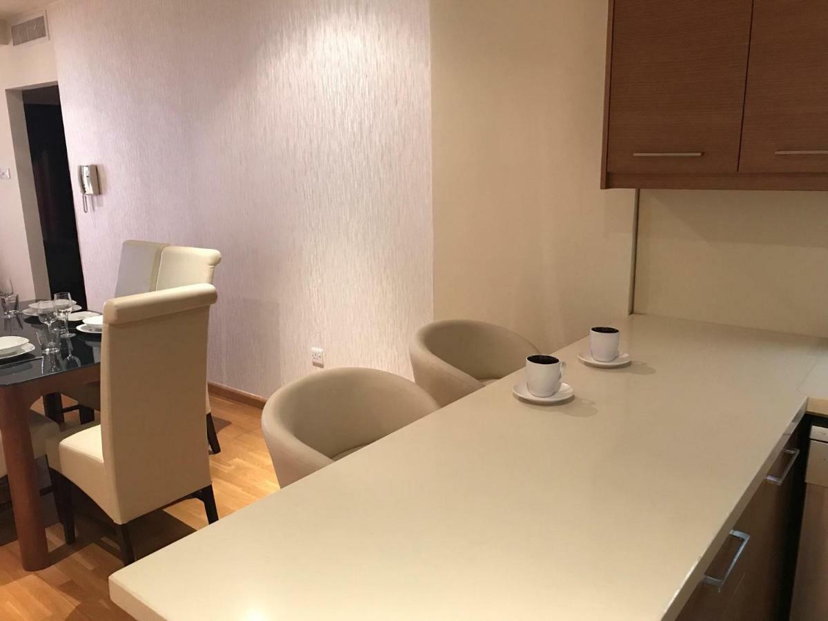 Sea View Central Apt Ithaki ラルナカ エクステリア 写真
